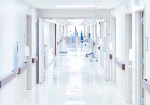 ¿Cómo aumentar la capacidad del hospital sin necesidad de ampliar las instalaciones?